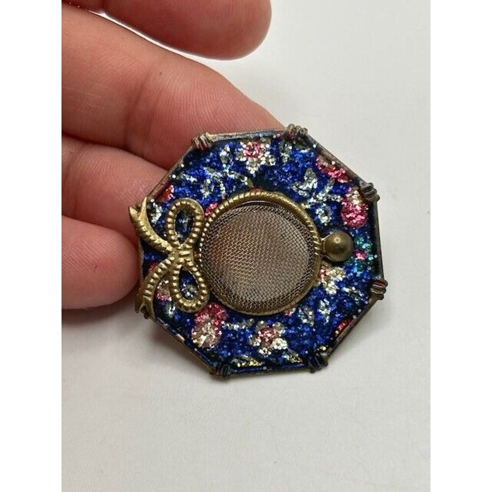 A Winter's Day In a Deep and Dark December Collection Hat Pin Brooch Blue - Picture 7 of 9